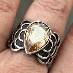 Cubic zirconia STATEMENT Ring pewter tone rhodium. Size 8 stunning ring!